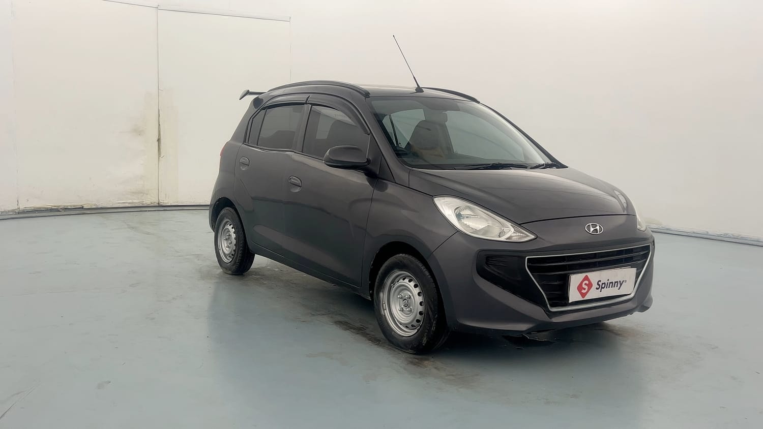 Used 2022 hyundai Santro Sportz Executive CNG Cng Manual exterior RIGHT FRONT CORNER VIEW