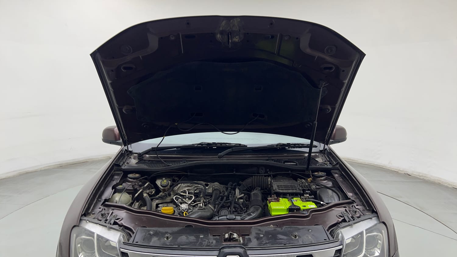 Used 2021 Renault Duster RXZ 1.3 Turbo Petrol CVT Petrol Automatic engine ENGINE & BONNET OPEN FRONT VIEW