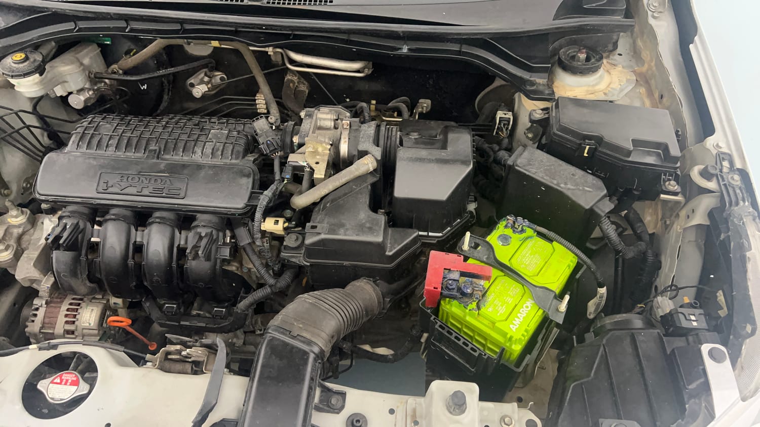 Used 2019 Honda Amaze 1.2 V MT Petrol Petrol Manual engine ENGINE LEFT SIDE VIEW