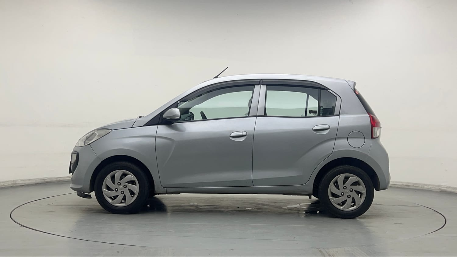 Used 2019 Hyundai Santro Sportz CNG Cng Manual exterior LEFT SIDE VIEW