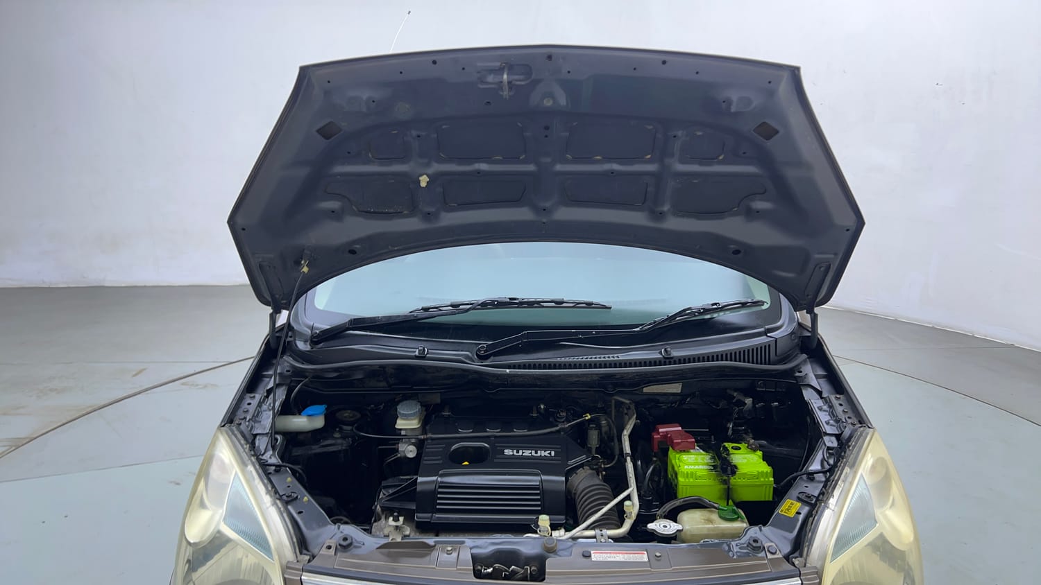 Used 2013 Maruti Suzuki Wagon R VXI Petrol Manual engine ENGINE & BONNET OPEN FRONT VIEW