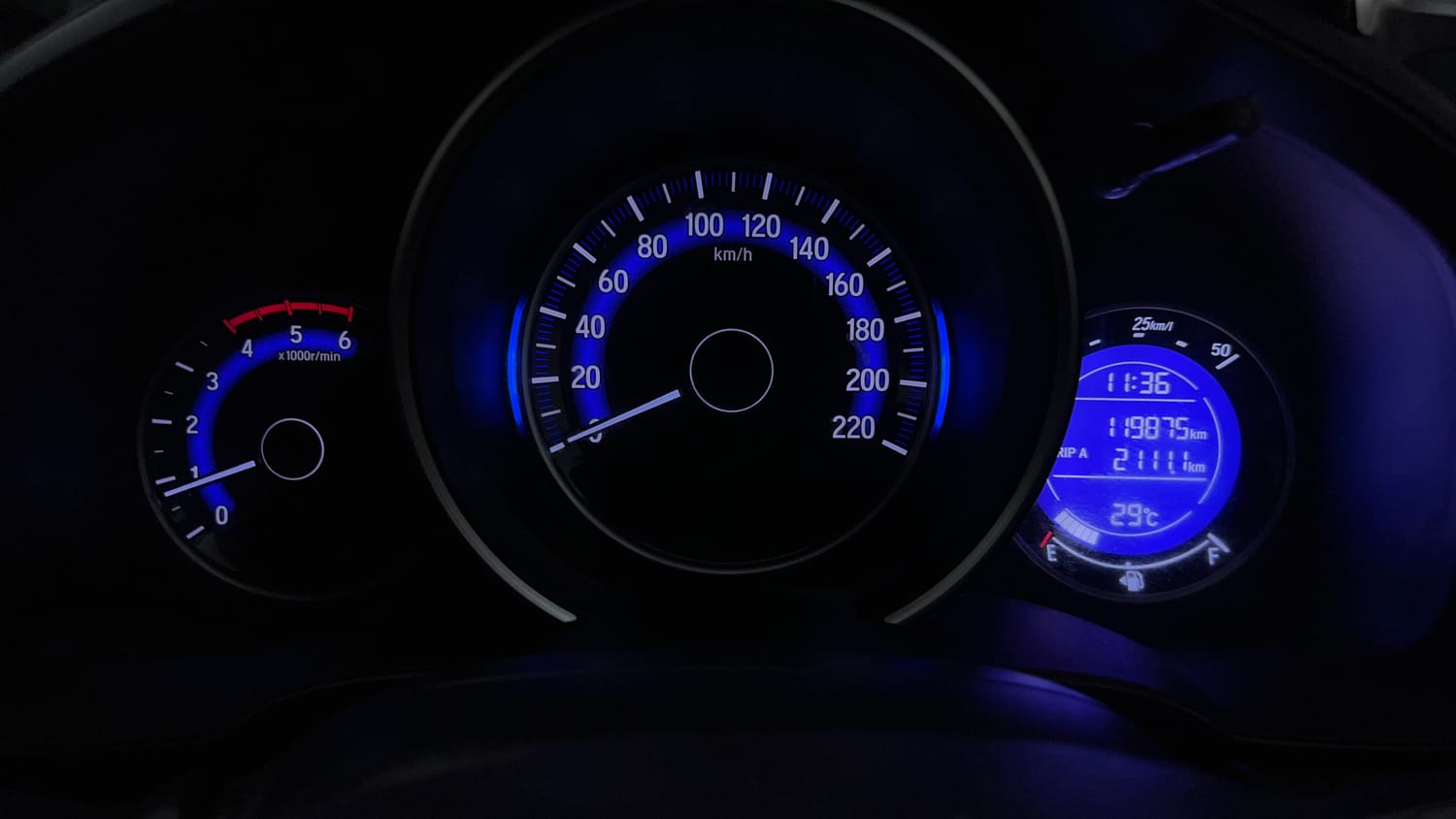 Used 2017 Honda WR-V VX MT Diesel Diesel Manual interior CLUSTERMETER VIEW
