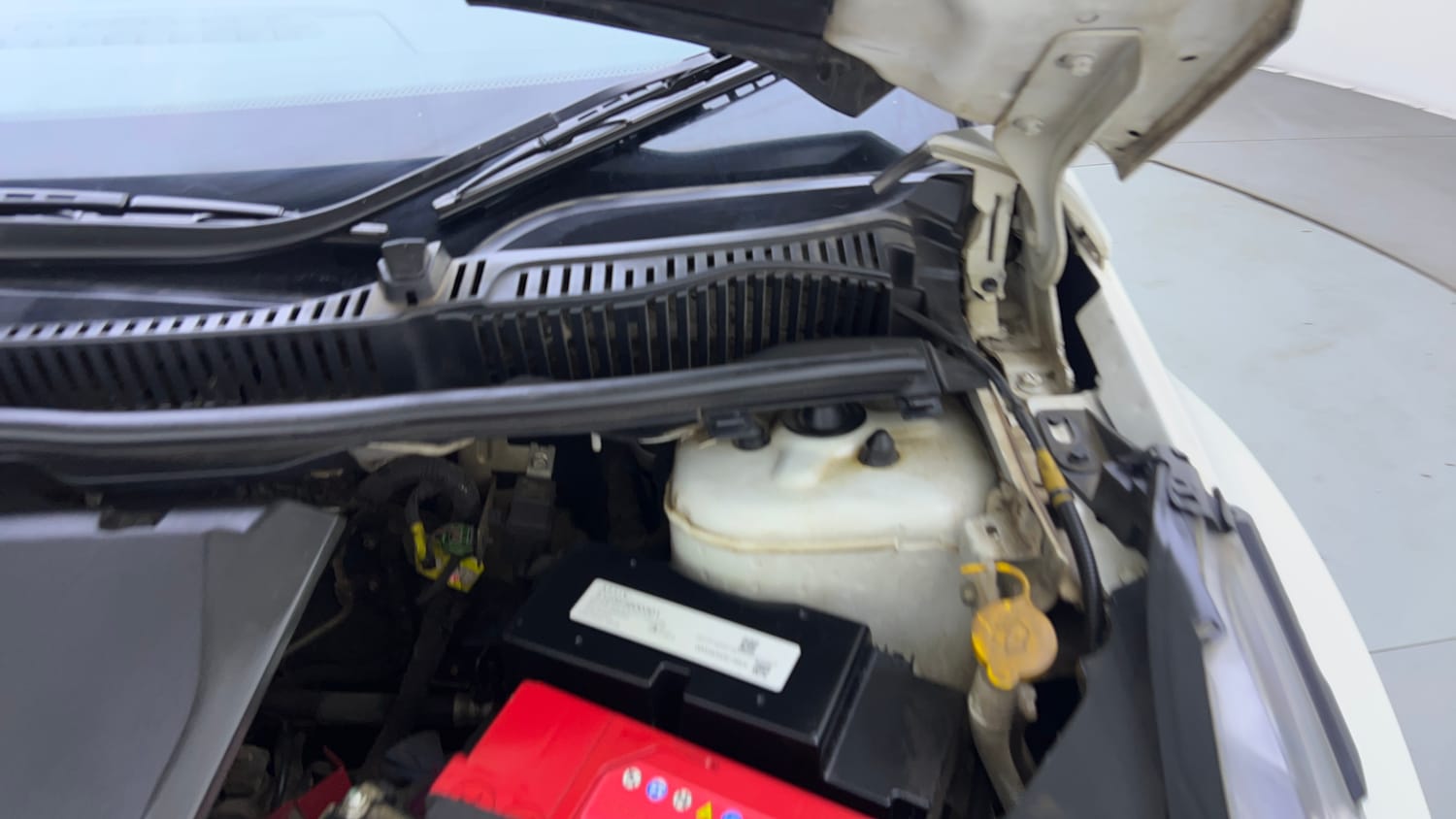 Used 2021 Tata Nexon EV XZ Plus Electric Automatic engine ENGINE LEFT SIDE HINGE & APRON VIEW