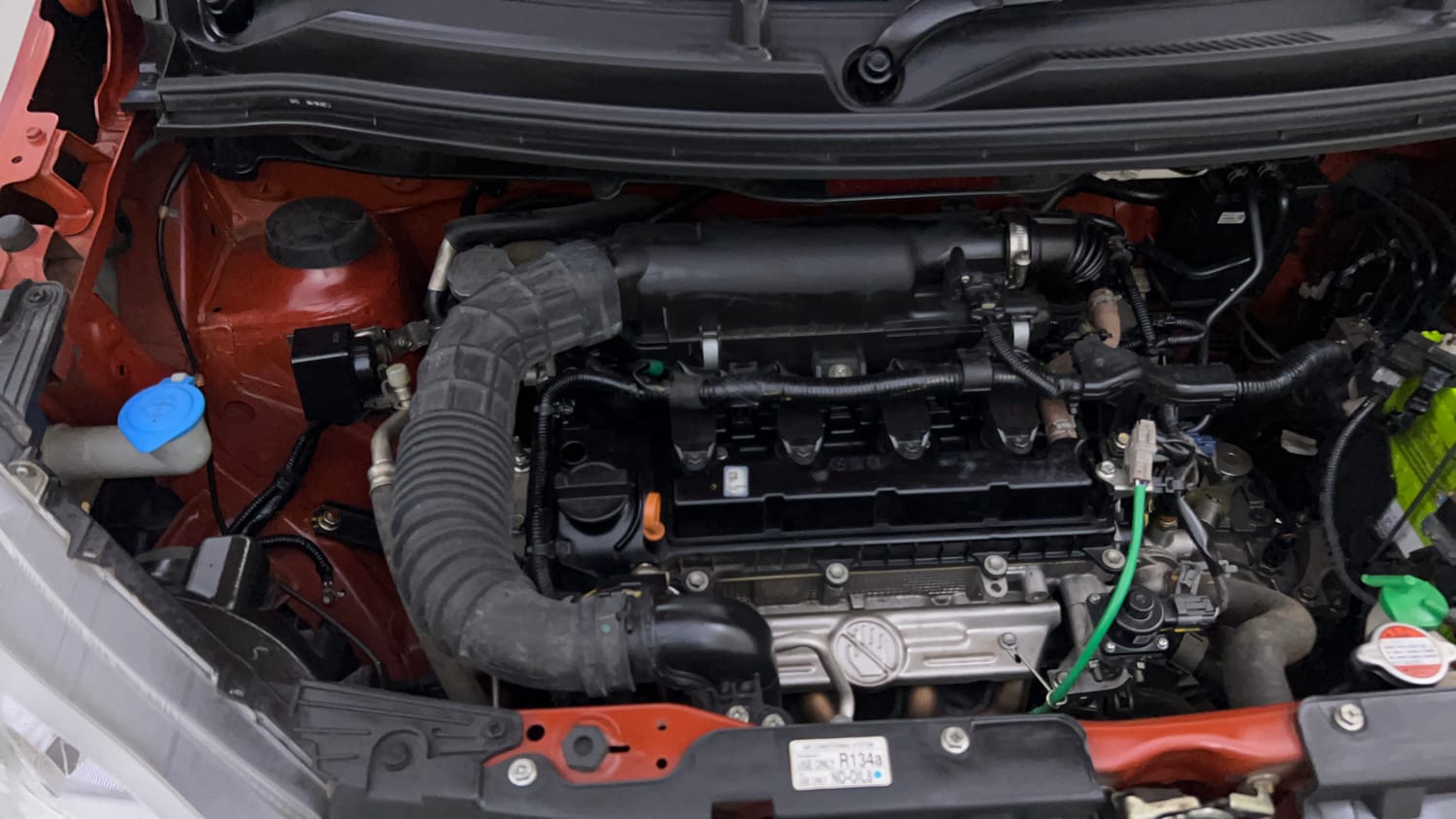 Used 2023 Maruti Suzuki Wagon R ZXI Plus 1.2 Dual Tone Petrol Manual engine ENGINE RIGHT SIDE VIEW