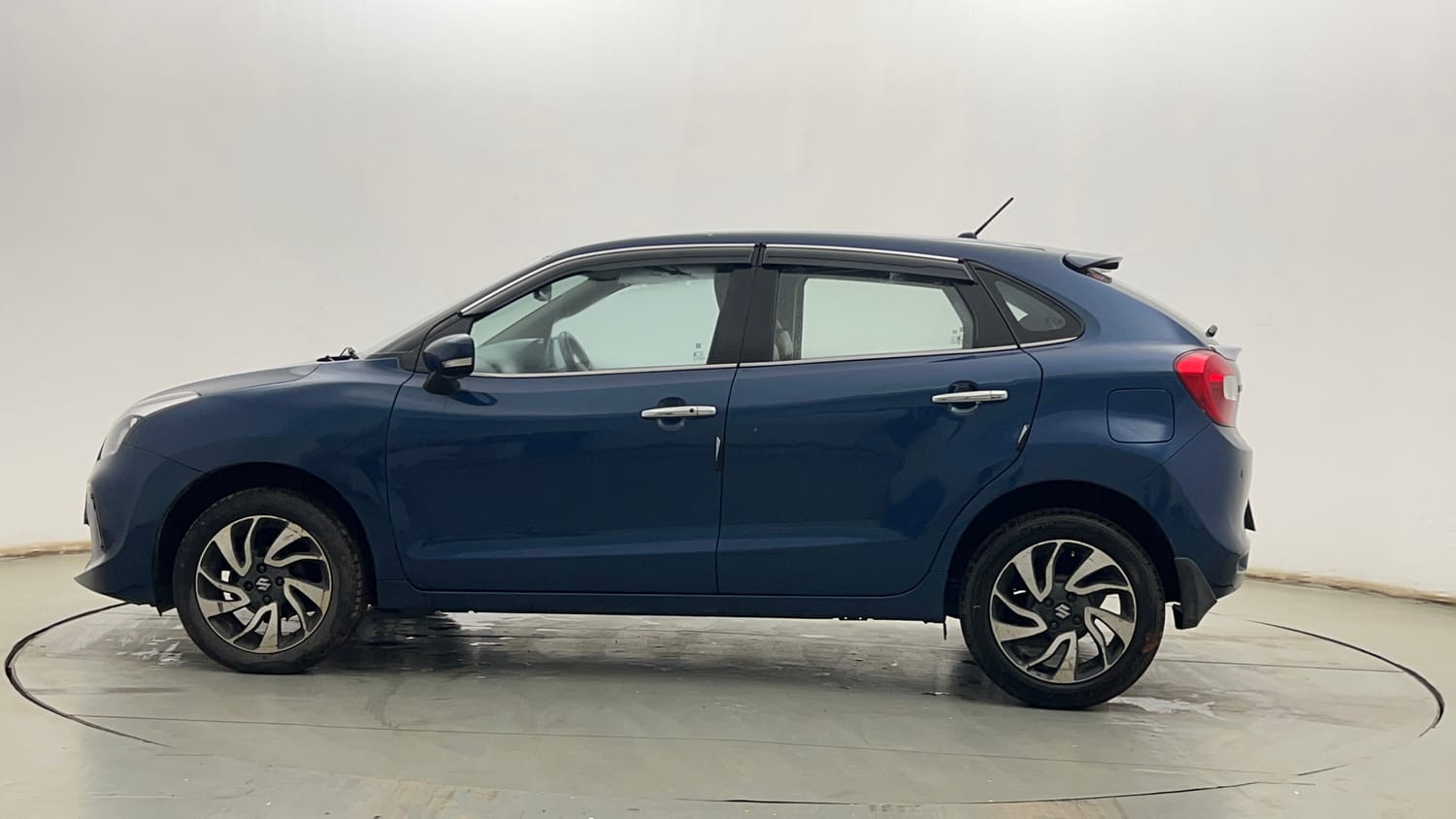 Used 2020 Maruti Suzuki Baleno Zeta Petrol Manual exterior LEFT SIDE VIEW