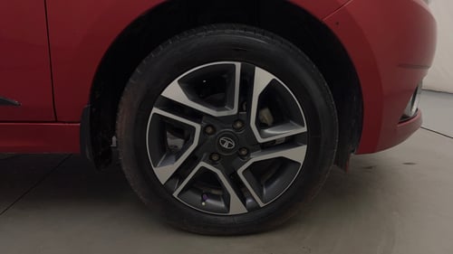 Used 2019 Tata Tiago Revotron XZA Plus Petrol Automatic tyres RIGHT FRONT TYRE RIM VIEW