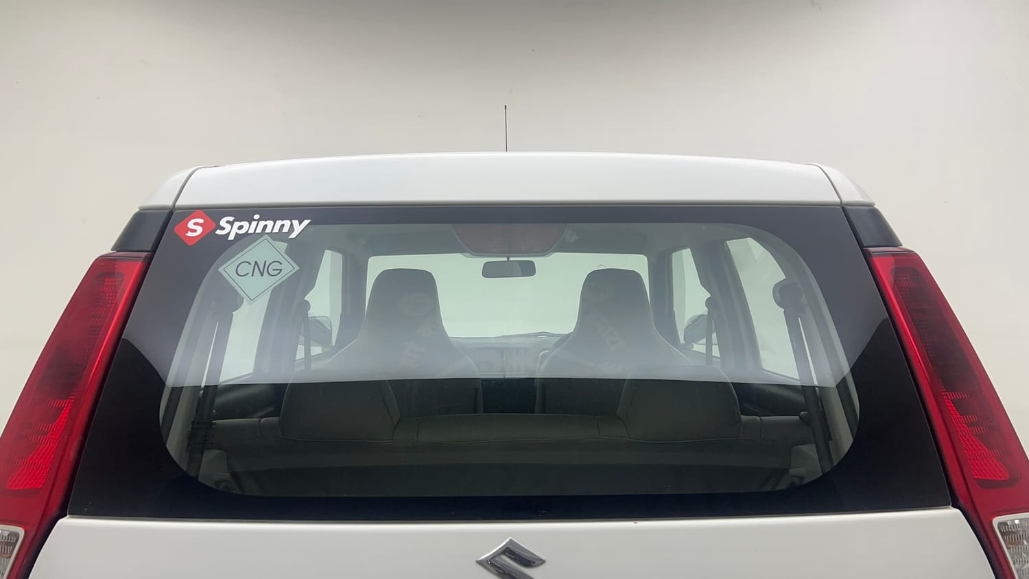 Used 2019 Maruti Suzuki Wagon R LXi 1.0 CNG Cng Manual exterior BACK WINDSHIELD VIEW