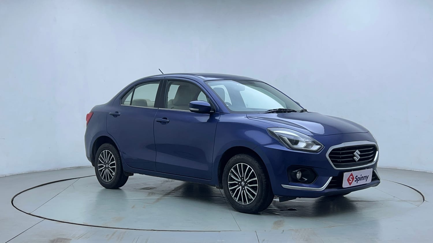 Used 2017 Maruti Suzuki Dzire ZXi Plus AMT Petrol Automatic exterior RIGHT FRONT CORNER VIEW
