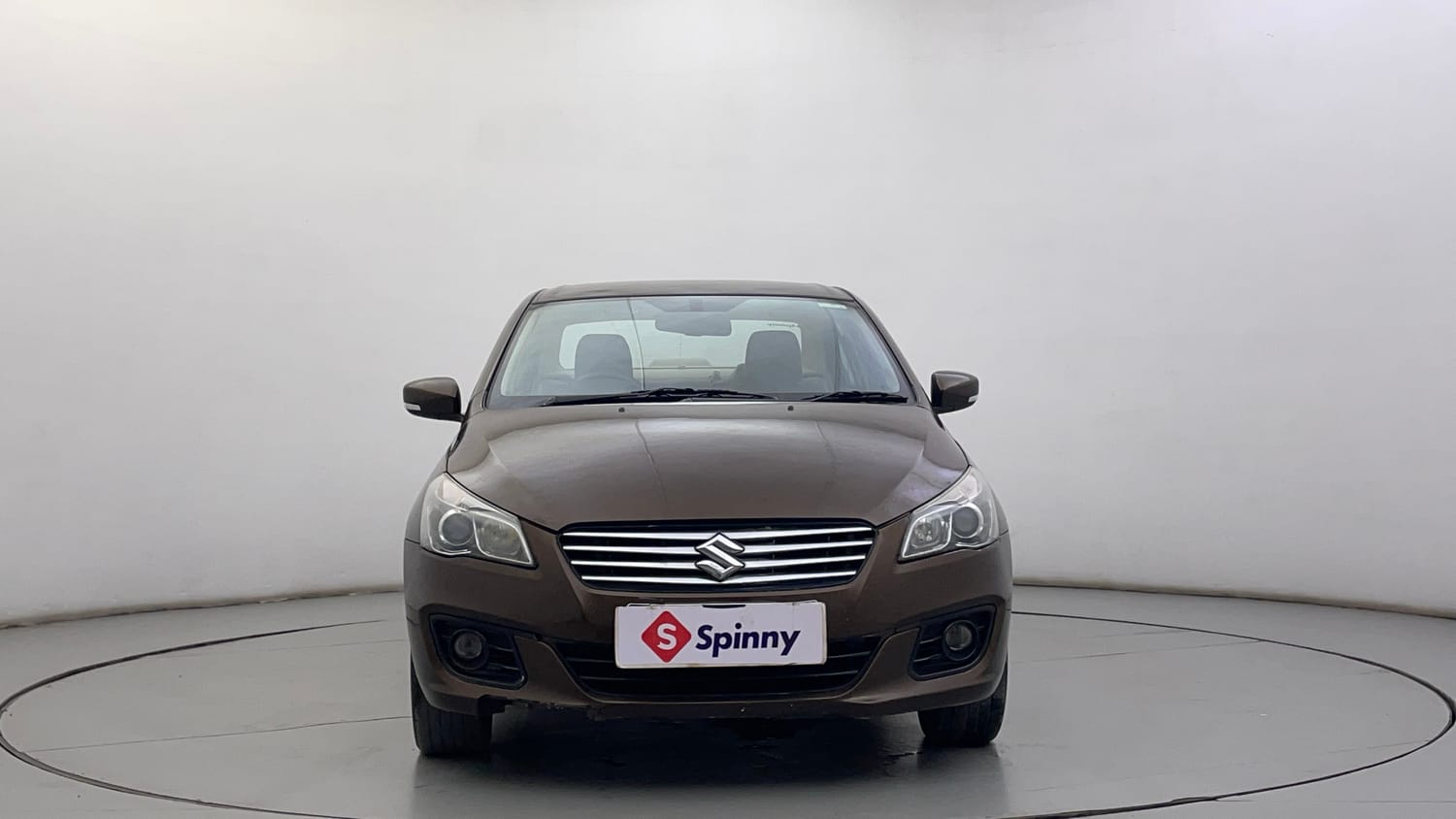 Used 2017 Maruti Suzuki Ciaz Alpha 1.3 Hybrid Diesel Manual exterior FRONT VIEW