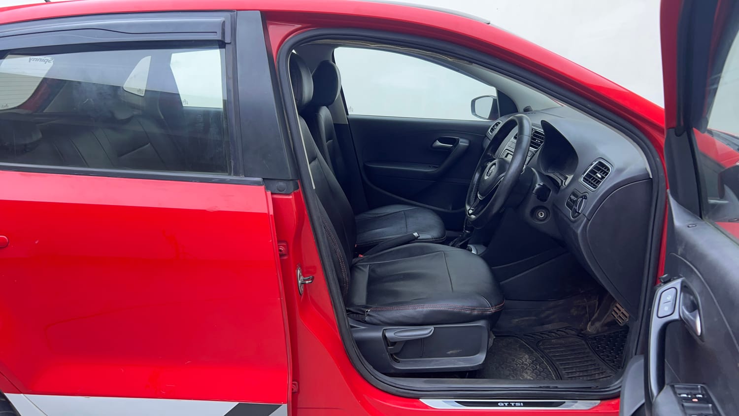 Used 2018 Volkswagen Polo GT TSI Petrol Automatic interior RIGHT SIDE FRONT DOOR CABIN VIEW