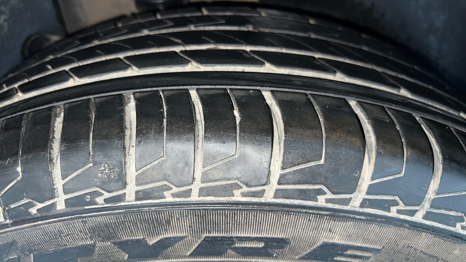 Used 2021 kia Seltos HTX 1.5 IVT Petrol Automatic tyres RIGHT REAR TYRE TREAD VIEW