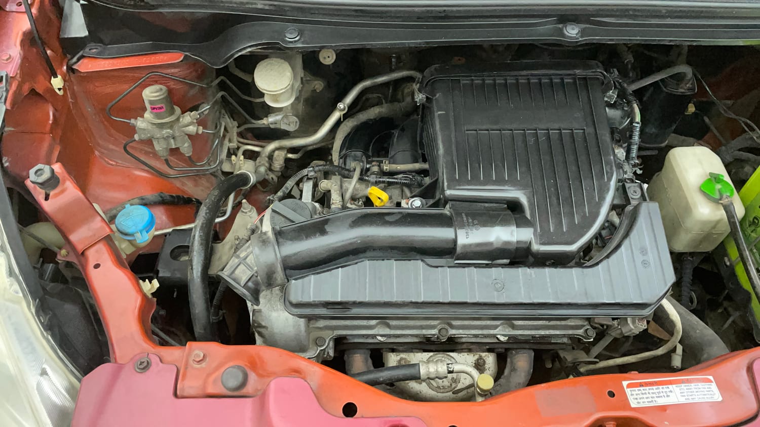 Used 2013 Maruti Suzuki Ritz Vxi BS-IV Petrol Manual engine ENGINE RIGHT SIDE VIEW
