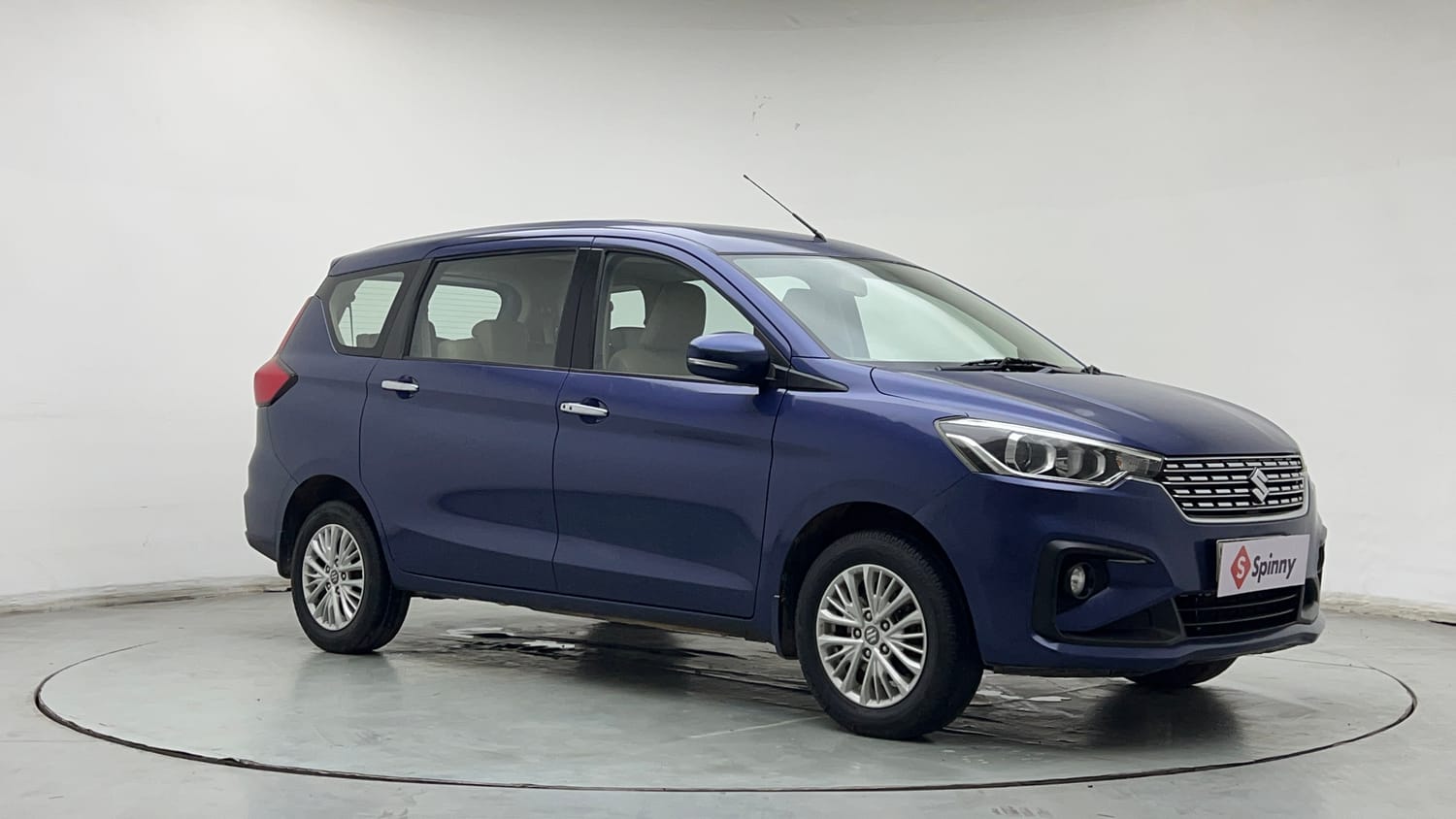 Used 2018 Maruti Suzuki New Ertiga ZXi AT Petrol Automatic exterior RIGHT FRONT CORNER VIEW