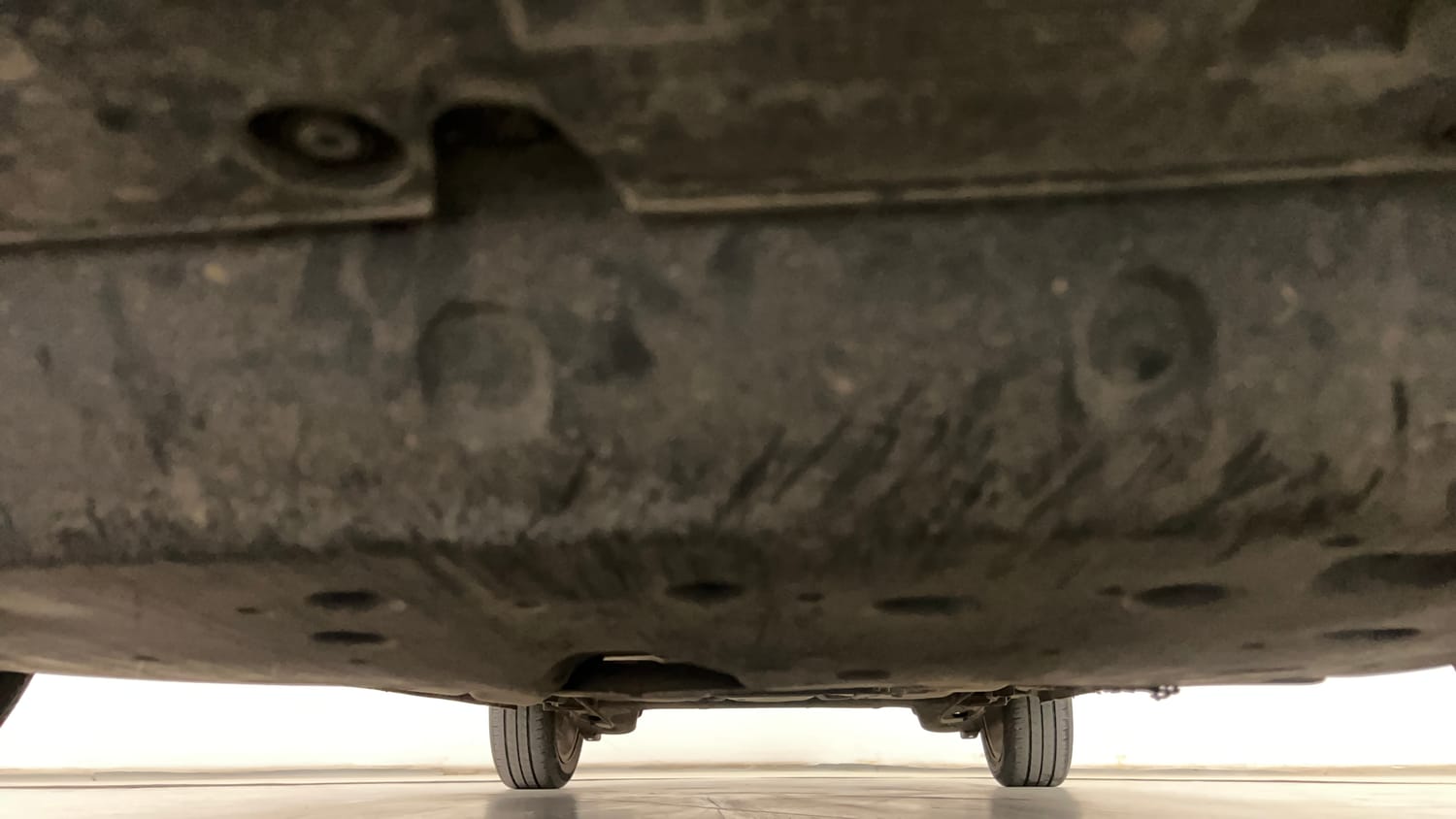 Used 2023 Honda City ZX CVT Petrol Petrol Automatic extra FRONT LEFT UNDERBODY VIEW
