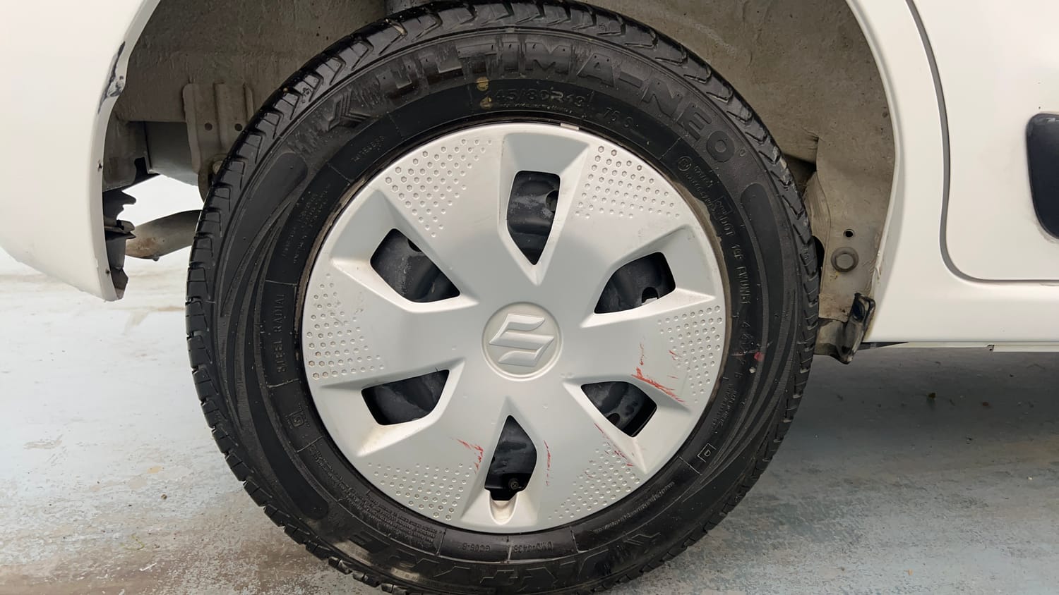 Used 2023 Maruti Suzuki Alto K10 VXi AGS Petrol Automatic tyres RIGHT REAR TYRE RIM VIEW