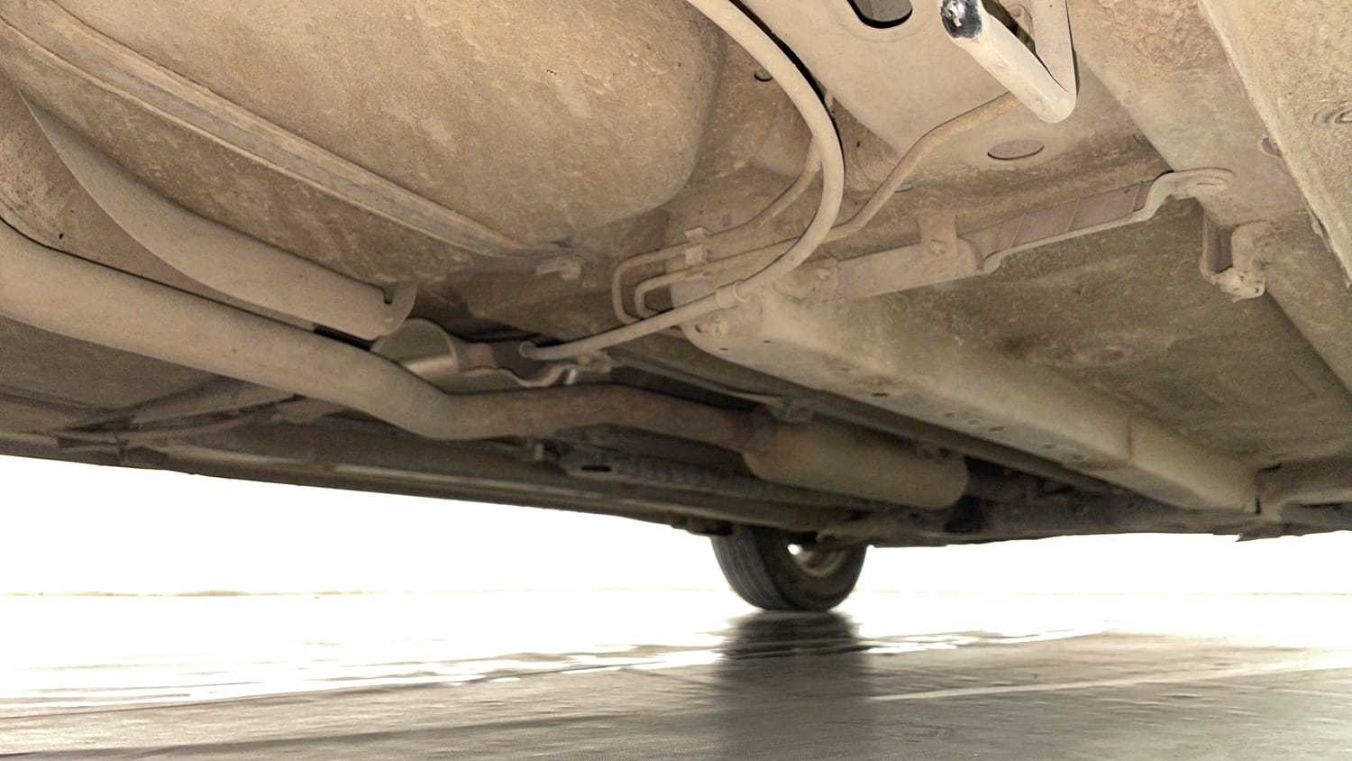 Used 2022 Maruti Suzuki Ciaz Zeta 1.5 Petrol Manual extra REAR RIGHT UNDERBODY VIEW