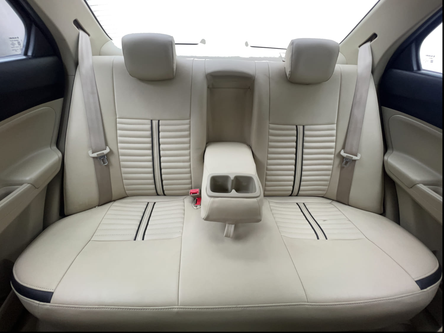 Used 2017 Maruti Suzuki Dzire ZXi Plus AMT Petrol Automatic interior REAR SEAT CONDITION VIEW