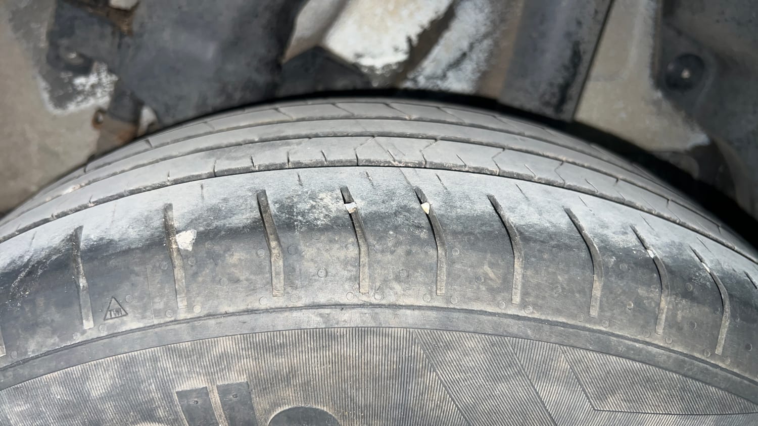 Used 2023 Hyundai Venue SX 1.2 Petrol Petrol Manual tyres LEFT REAR TYRE TREAD VIEW