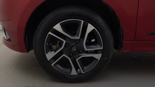 Used 2019 Tata Tiago Revotron XZA Plus Petrol Automatic tyres LEFT FRONT TYRE RIM VIEW