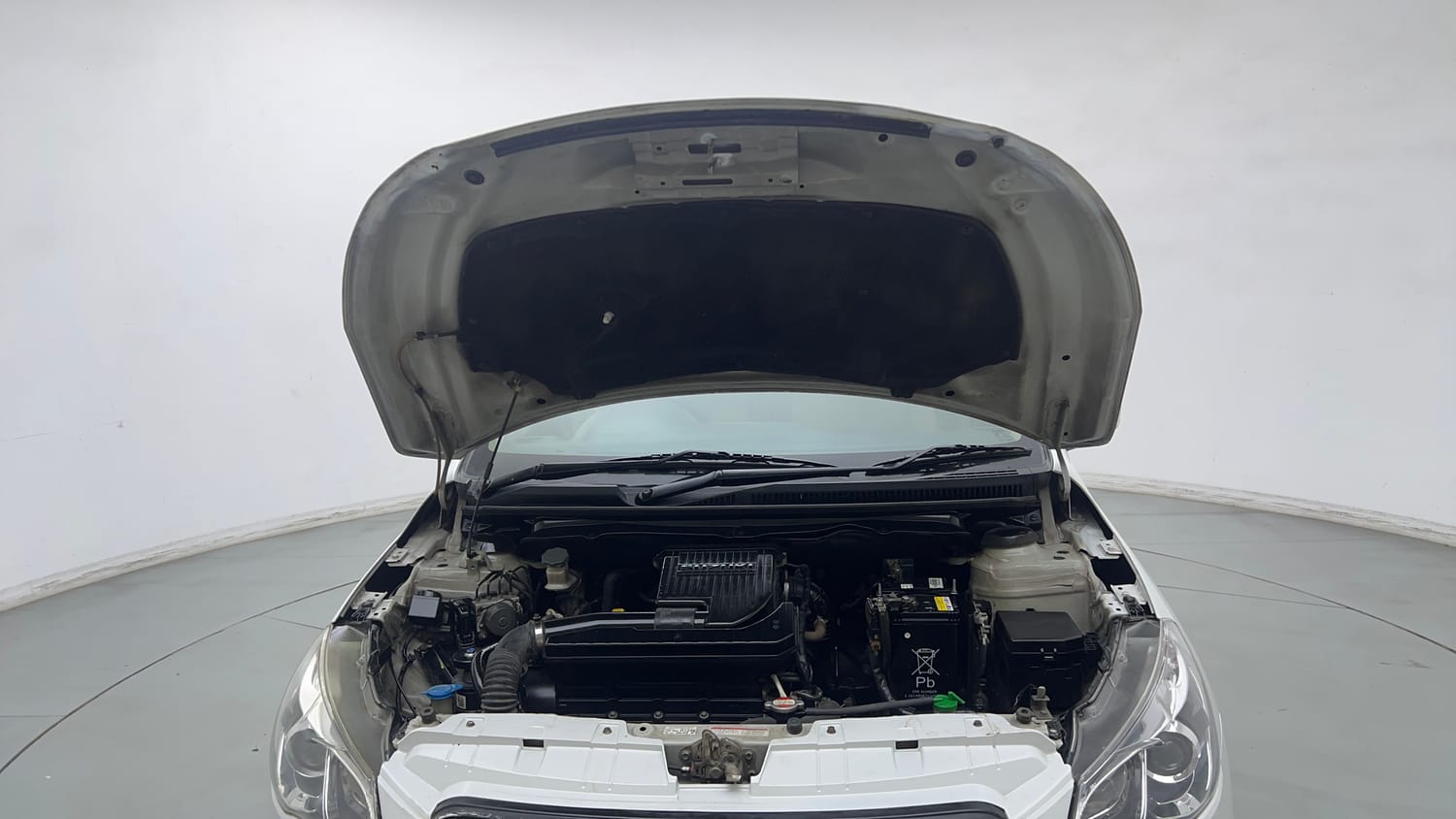 Used 2016 Maruti Suzuki Ciaz VXi+ AT Petrol Automatic engine ENGINE & BONNET OPEN FRONT VIEW