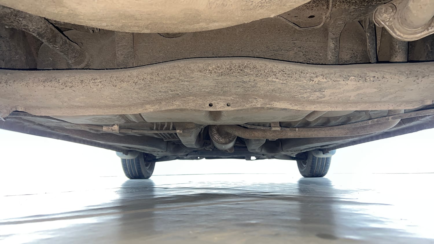 Used 2014 Honda Brio S MT Petrol Manual extra REAR UNDERBODY VIEW (TAKEN FROM REAR)