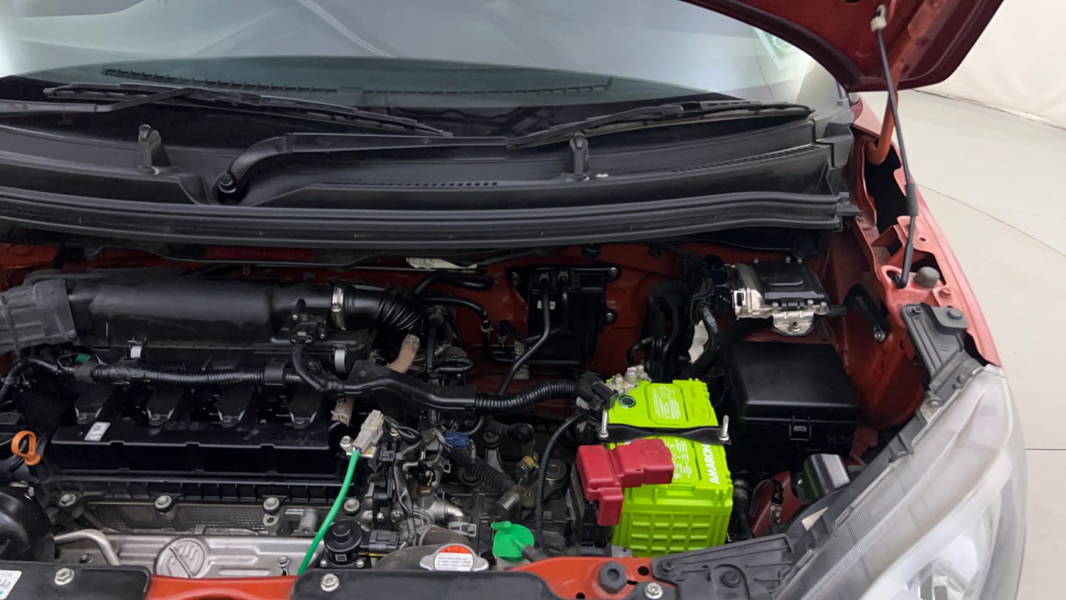 Used 2023 Maruti Suzuki Wagon R ZXI Plus 1.2 Dual Tone Petrol Manual engine ENGINE LEFT SIDE HINGE & APRON VIEW