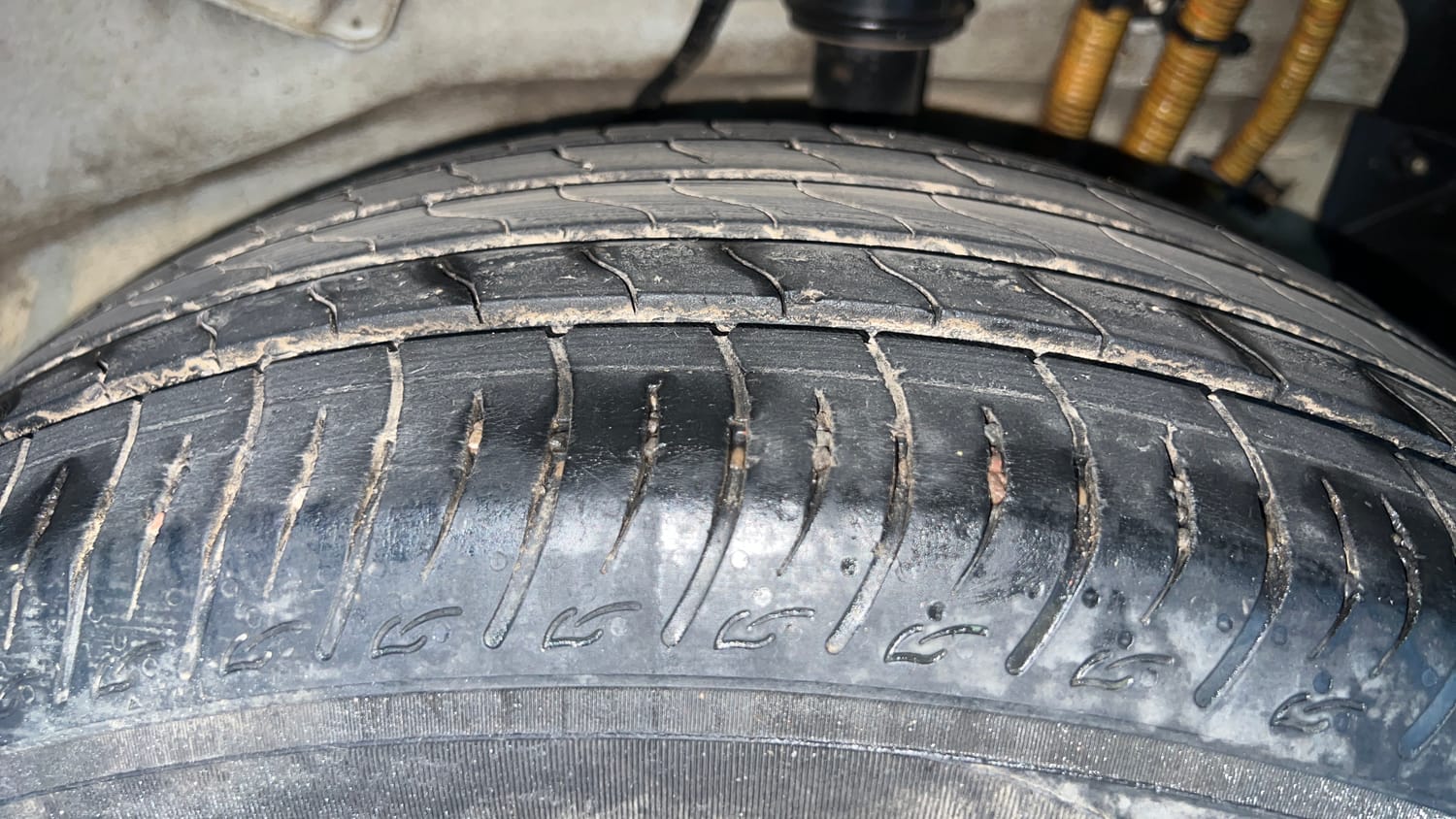 Used 2021 Tata Nexon EV XZ Plus Electric Automatic tyres LEFT REAR TYRE TREAD VIEW