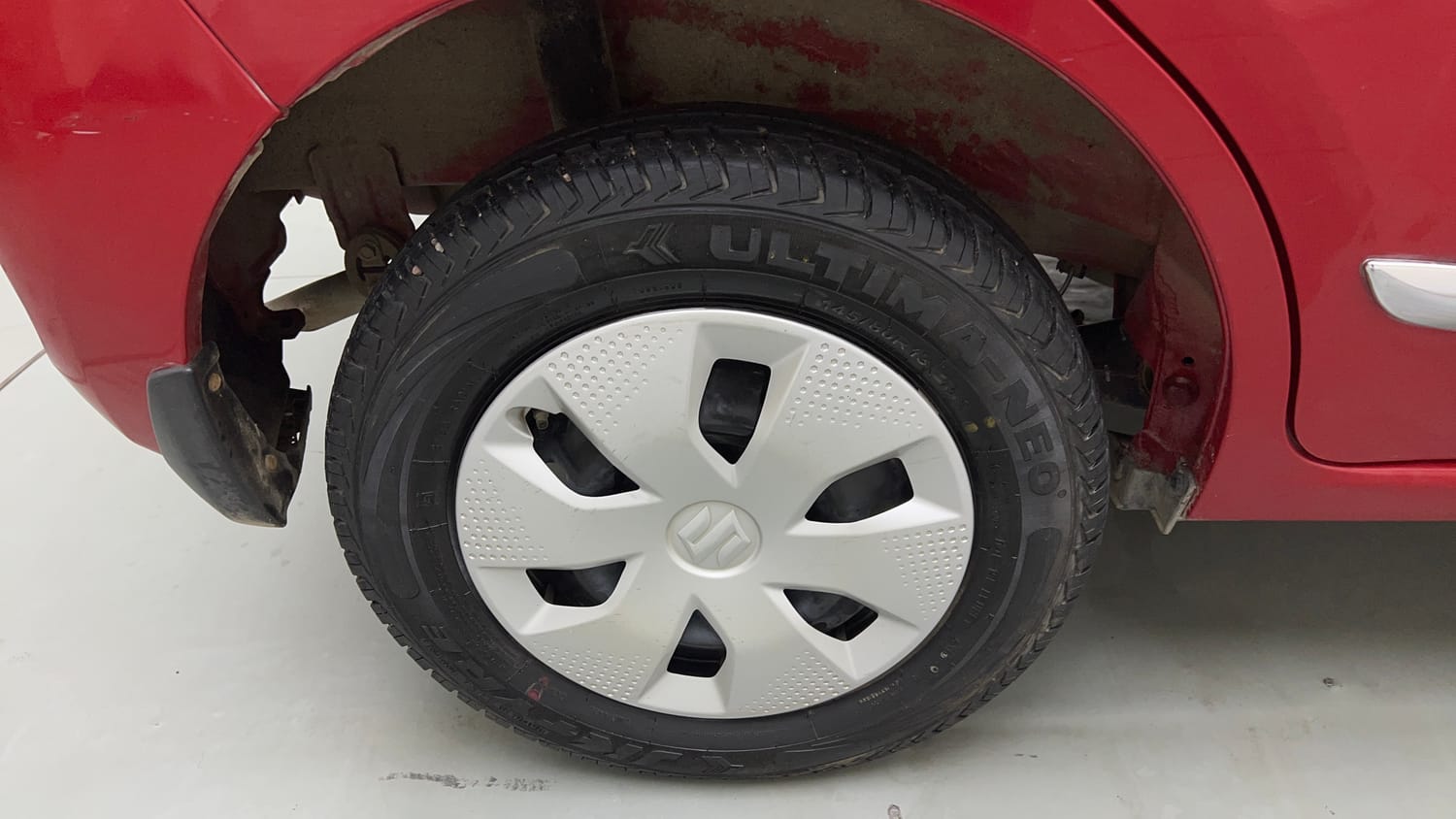 Used 2024 Maruti Suzuki Alto K10 VXi AGS Petrol Automatic tyres RIGHT REAR TYRE RIM VIEW