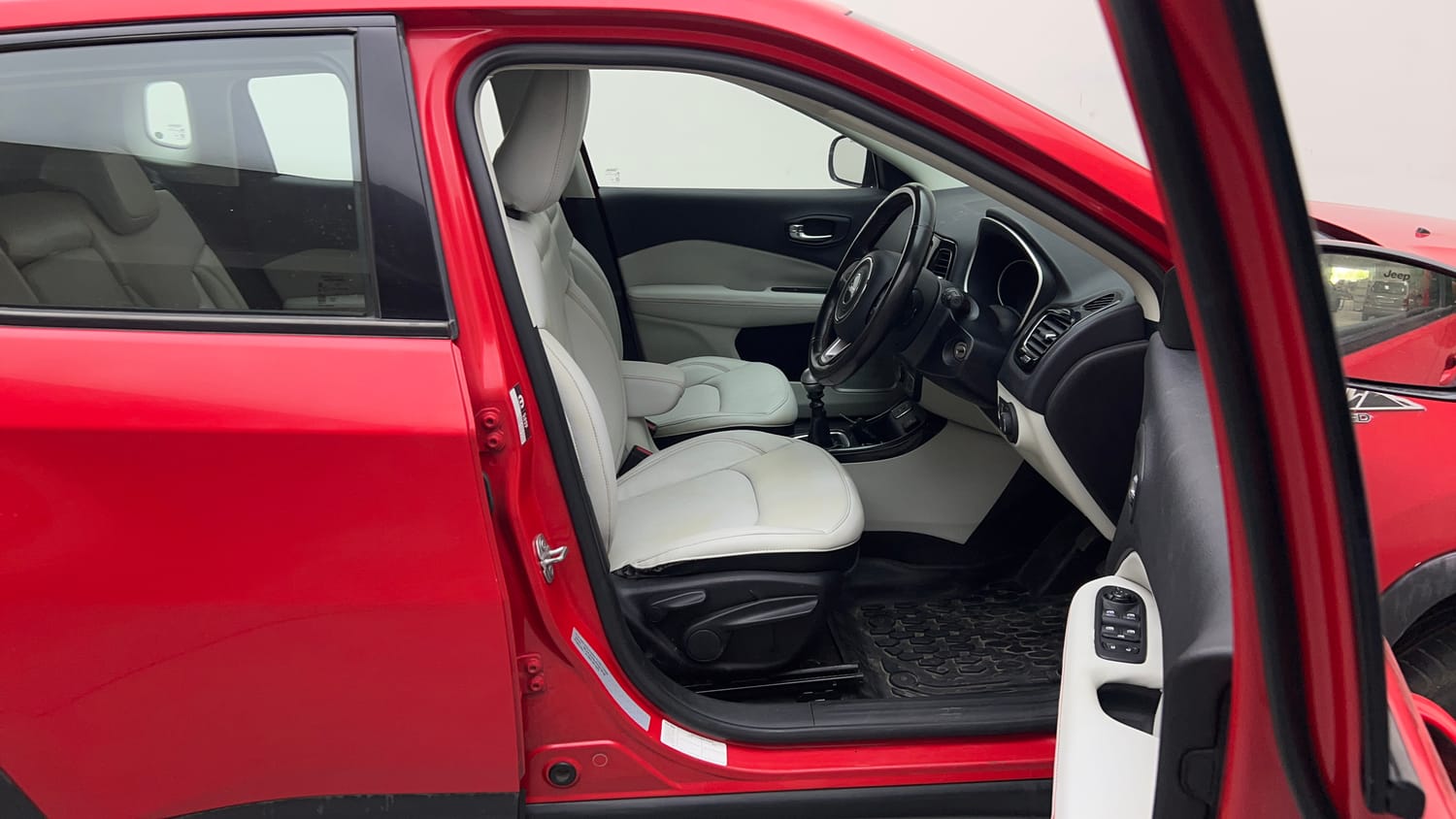 Used 2020 Jeep Compass Sport Plus 1.4 Petrol Petrol Manual interior RIGHT SIDE FRONT DOOR CABIN VIEW