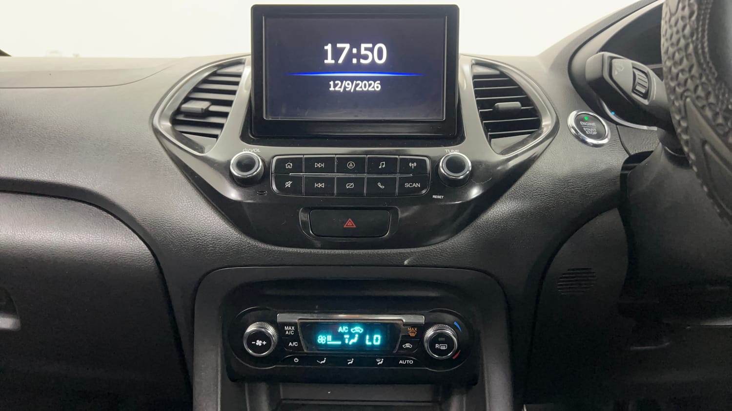 Used 2020 Ford Freestyle Titanium Plus 1.2 Ti-VCT Petrol Manual interior MUSIC SYSTEM & AC CONTROL VIEW