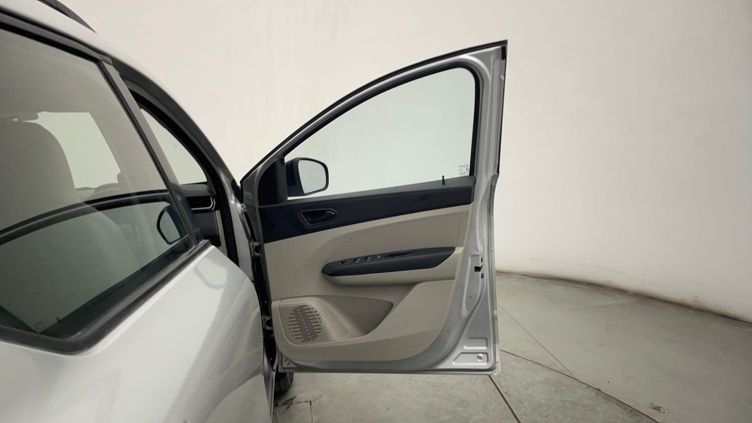 Used 2022 Renault Triber RXT EASY-R AMT Petrol Automatic interior RIGHT FRONT DOOR OPEN VIEW