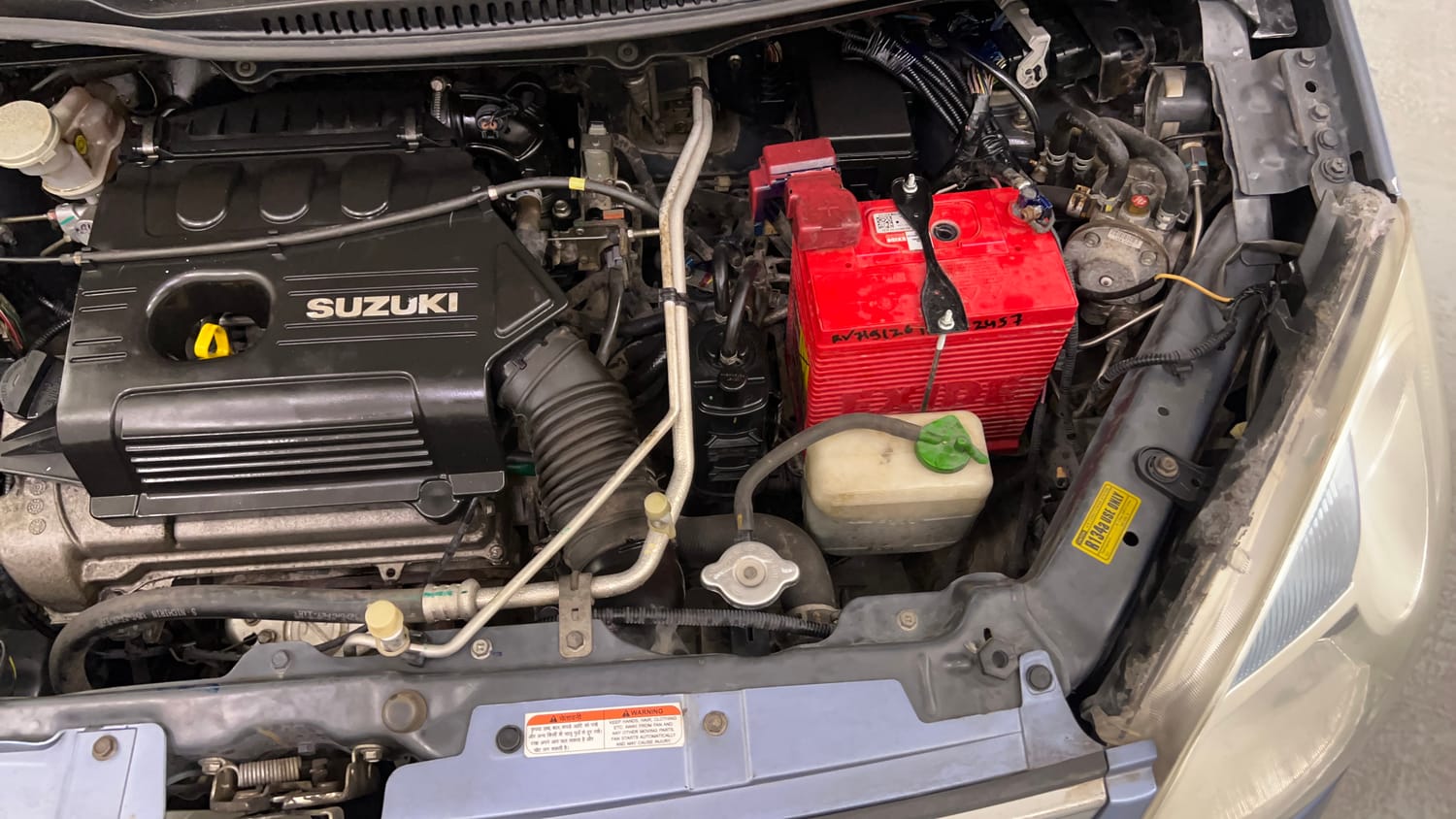 Used 2014 Maruti Suzuki Wagon R LXI CNG Cng Manual engine ENGINE LEFT SIDE VIEW
