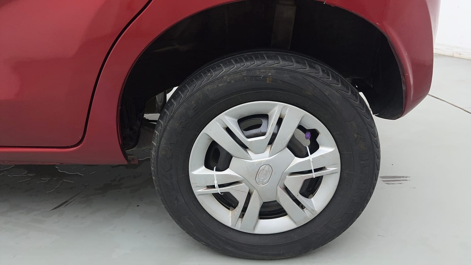 Used 2019 Datsun Redi-GO T (O) Petrol Manual tyres LEFT REAR TYRE RIM VIEW
