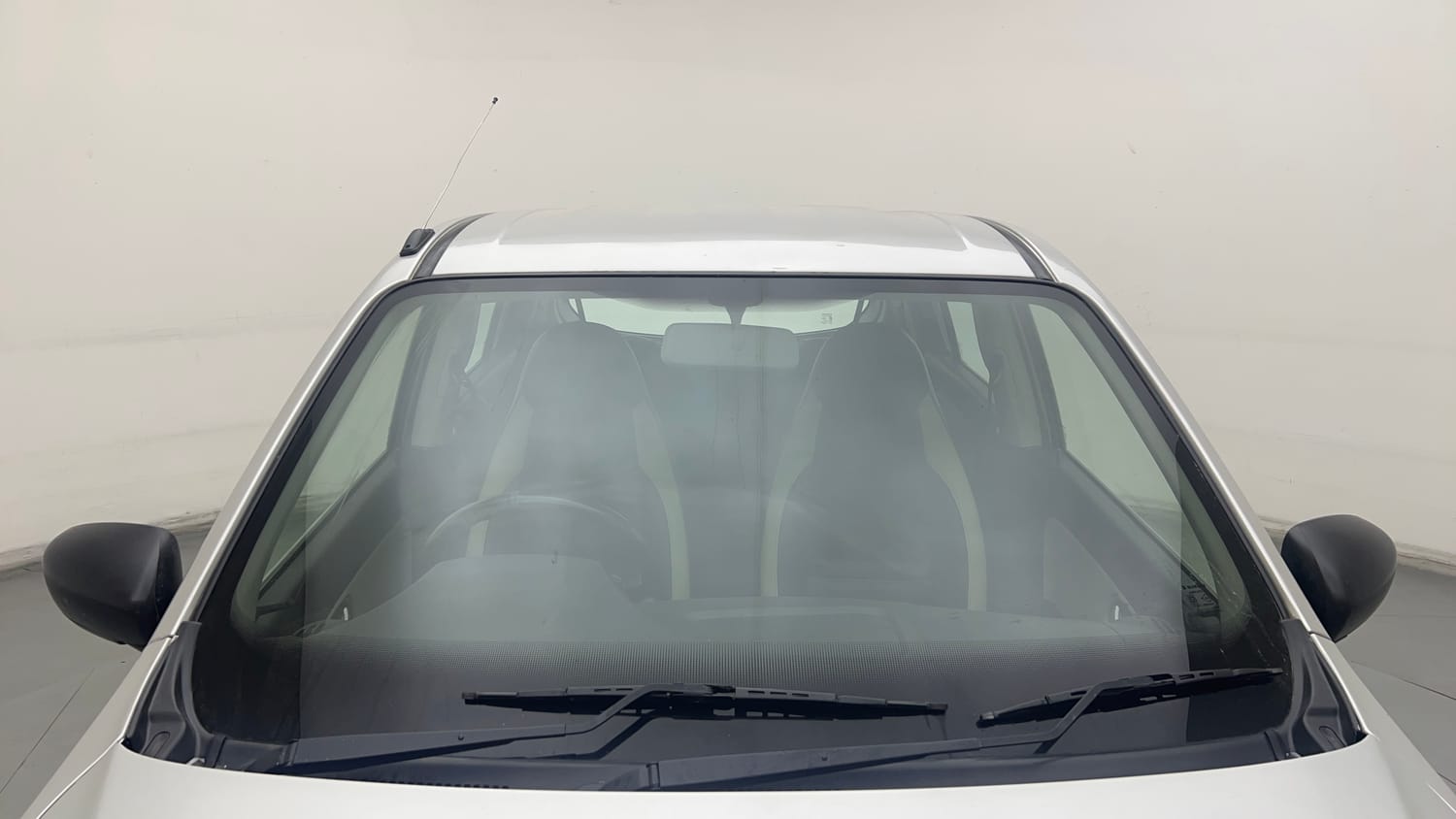 Used 2021 Maruti Suzuki Alto 800 VXi Petrol Manual exterior FRONT WINDSHIELD VIEW