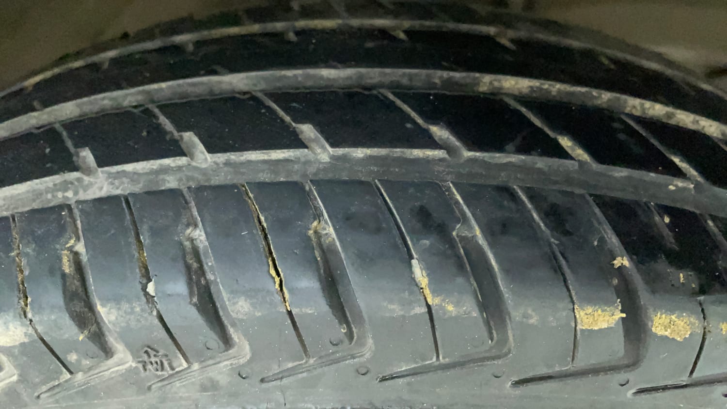 Used 2023 Maruti Suzuki Alto K10 VXi S-CNG Cng Manual tyres RIGHT FRONT TYRE TREAD VIEW