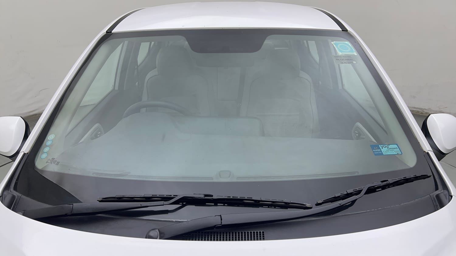 Used 2024 Hyundai Aura SX Plus 1.2 AMT Petrol Petrol Automatic exterior FRONT WINDSHIELD VIEW