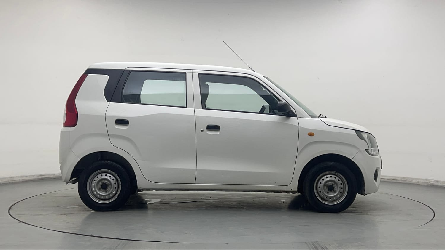 Used 2019 Maruti Suzuki Wagon R LXi 1.0 CNG Cng Manual exterior RIGHT SIDE VIEW