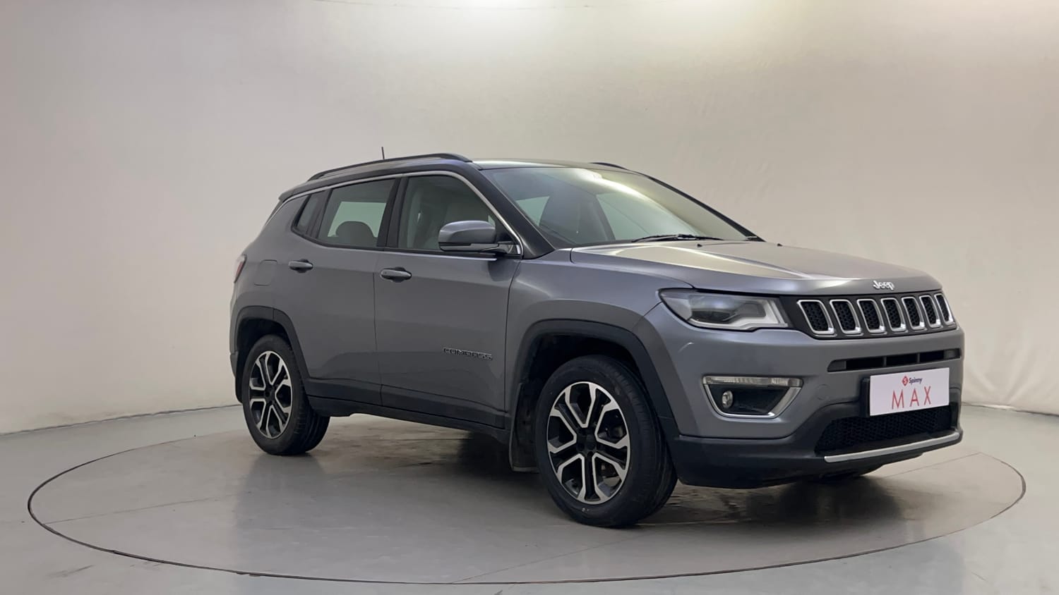 Used 2020 Jeep Compass Limited Plus Petrol AT Petrol Automatic exterior RIGHT FRONT CORNER VIEW