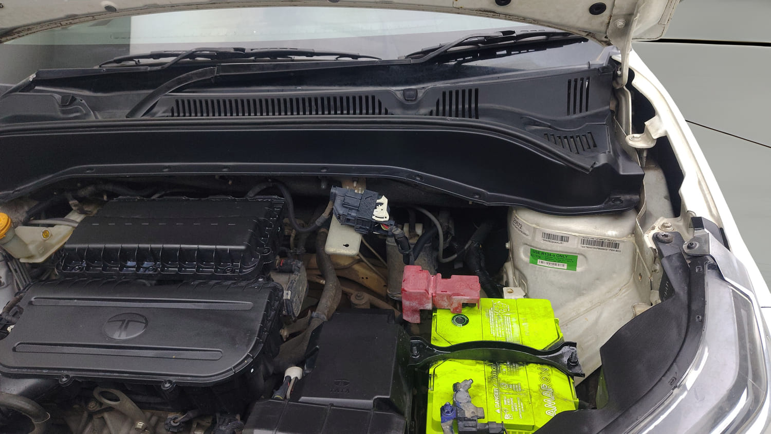 Used 2022 Tata Punch Creative Dual Tone Petrol Manual engine ENGINE LEFT SIDE VIEW