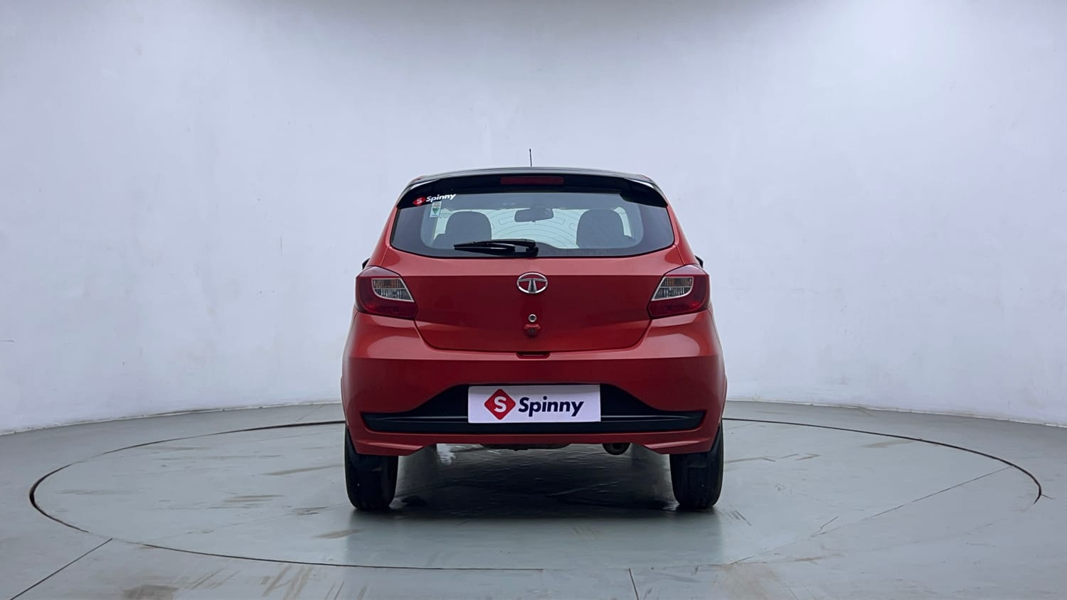 Used 2020 Tata Tiago XZA Plus Dual Tone Petrol Automatic exterior BACK VIEW