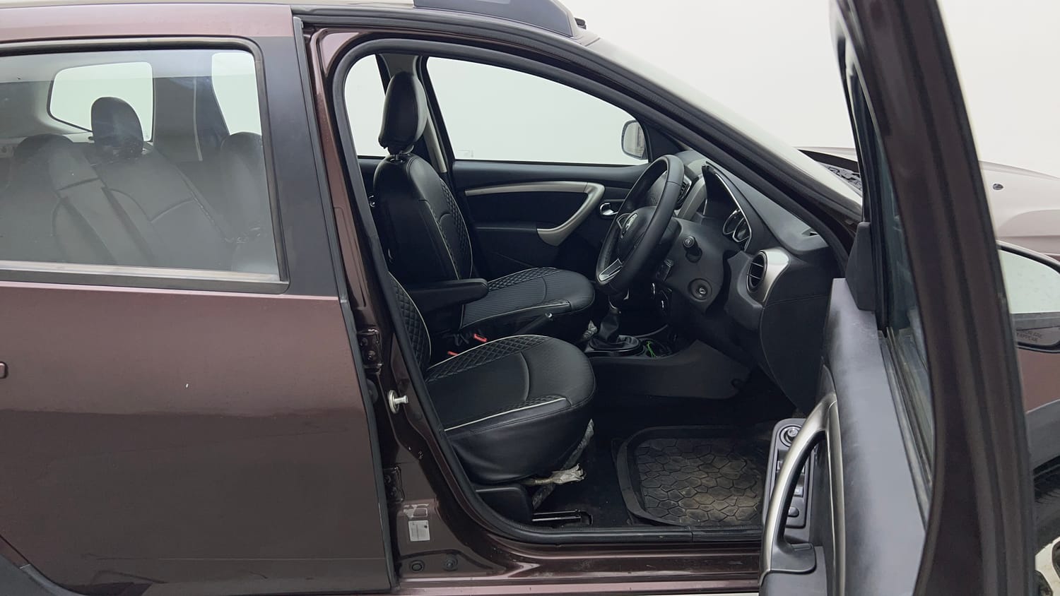 Used 2021 Renault Duster RXZ 1.3 Turbo Petrol CVT Petrol Automatic interior RIGHT SIDE FRONT DOOR CABIN VIEW