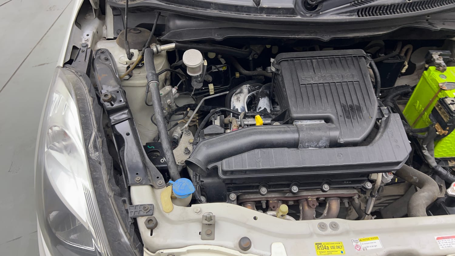 Used 2017 Maruti Suzuki Swift Dzire VXI Petrol Manual engine ENGINE RIGHT SIDE VIEW