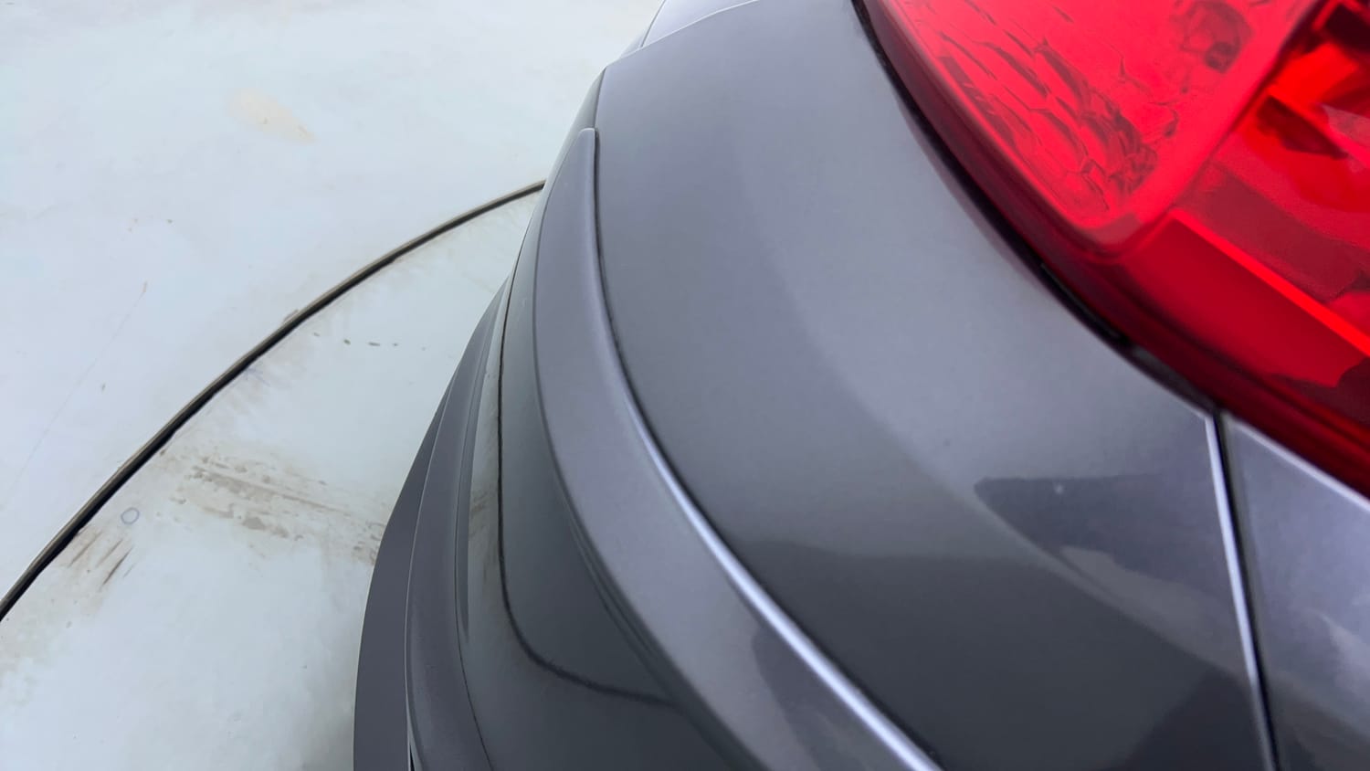 Used 2018 Honda City V Petrol Petrol Manual dents MINOR SCRATCH