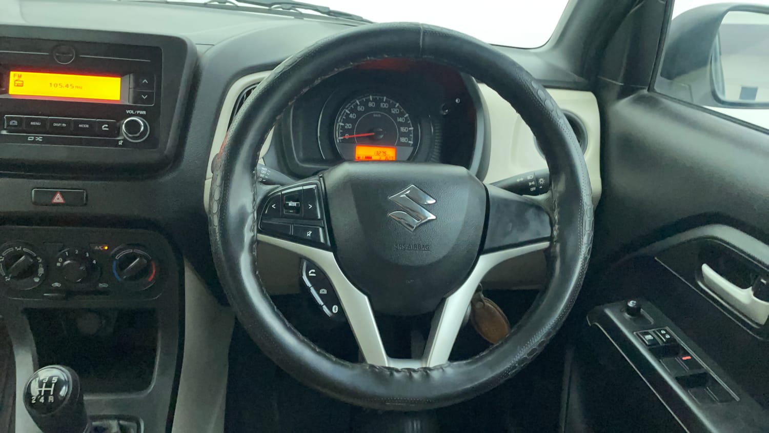 Used 2022 Maruti Suzuki Wagon R ZXI 1.2 Petrol Manual interior STEERING VIEW