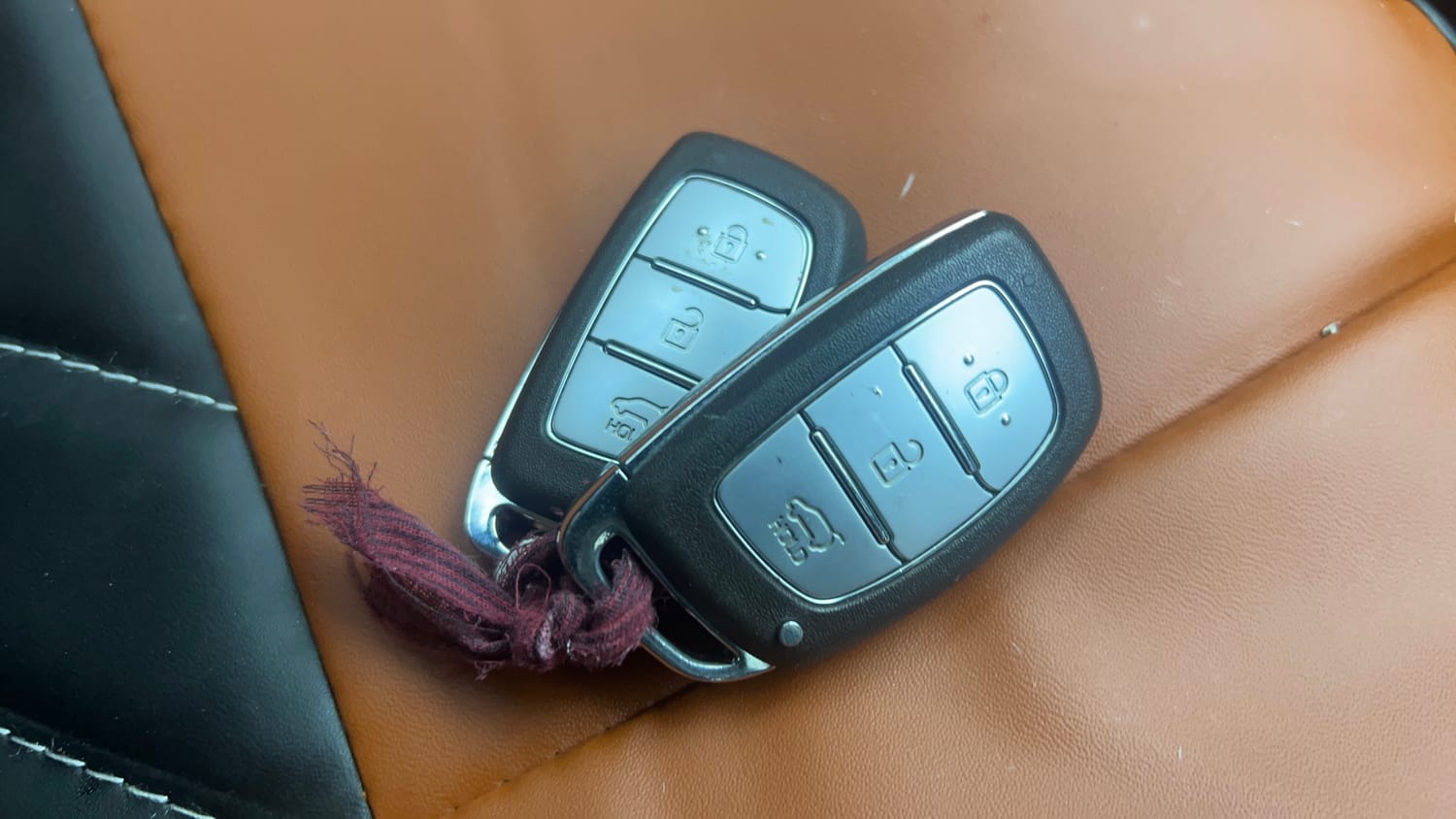 Used 2019 Hyundai Elite i20 Asta 1.2 (O) Petrol Manual extra CAR KEY VIEW