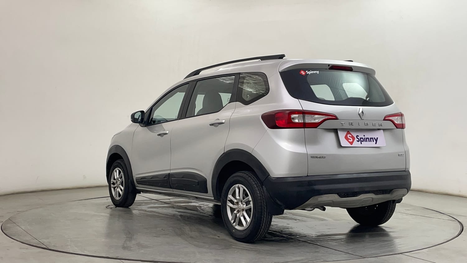 Used 2022 Renault Triber RXT EASY-R AMT Petrol Automatic exterior LEFT REAR CORNER VIEW