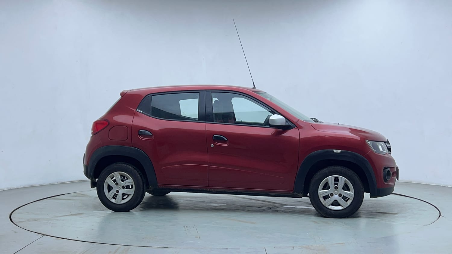 Used 2019 Renault Kwid RXT (O) 1.0 SCE Edition Petrol Manual exterior RIGHT SIDE VIEW