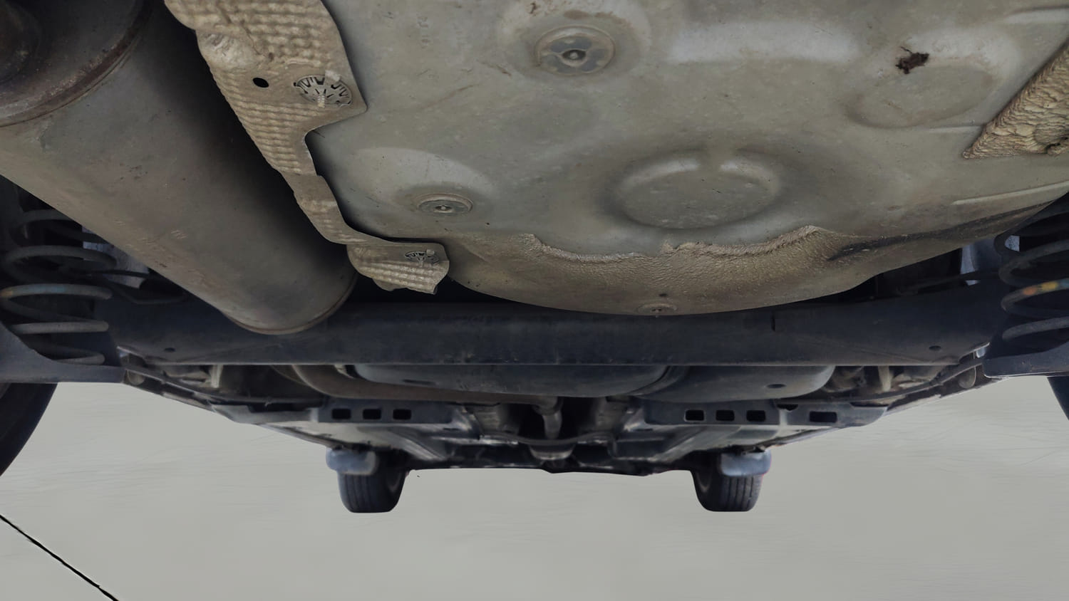 Used 2016 Volkswagen Polo GT TSI Petrol Automatic extra REAR UNDERBODY VIEW (TAKEN FROM REAR)