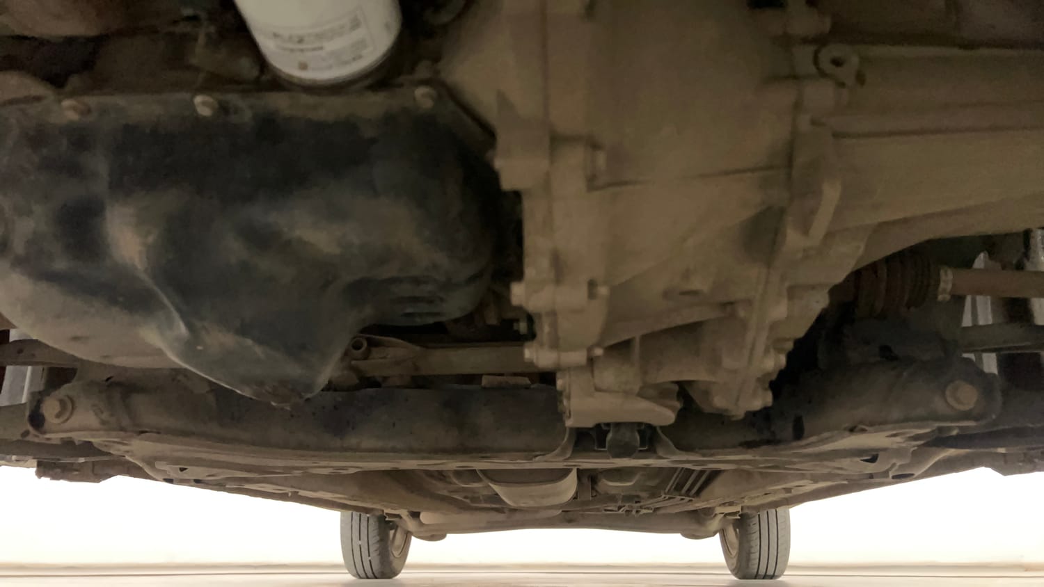 Used 2019 Ford Figo Titanium 1.2 Ti-VCT MT Petrol Manual extra FRONT LEFT UNDERBODY VIEW