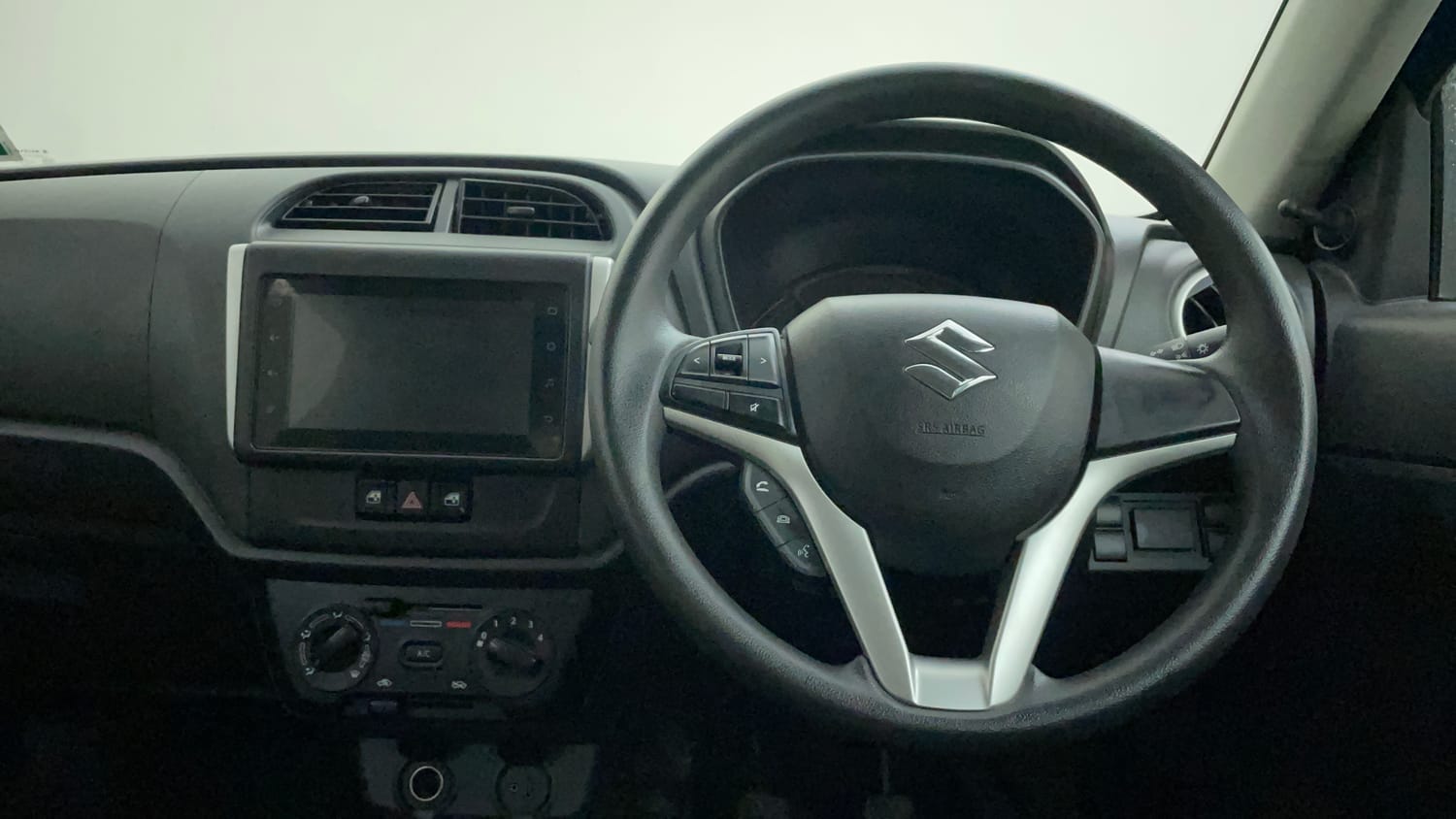 Used 2024 Maruti Suzuki Alto K10 VXi Plus Petrol Manual interior STEERING VIEW